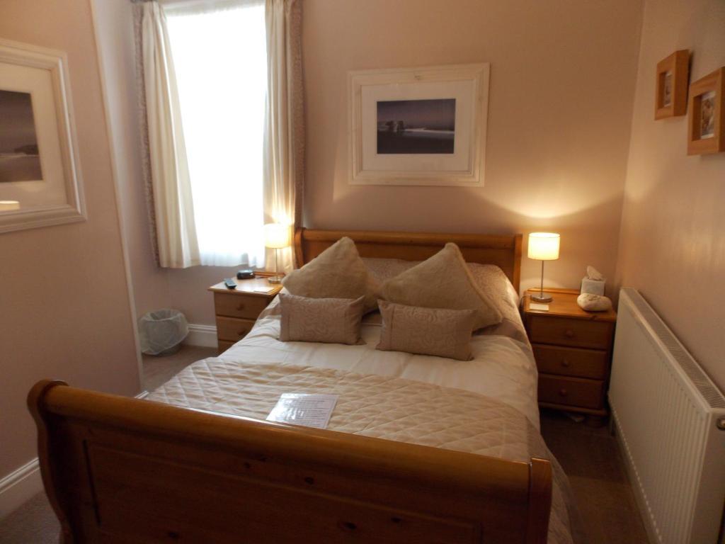 Chiverton House Guest Accommodation เพนแซนซ์ ภายนอก รูปภาพ